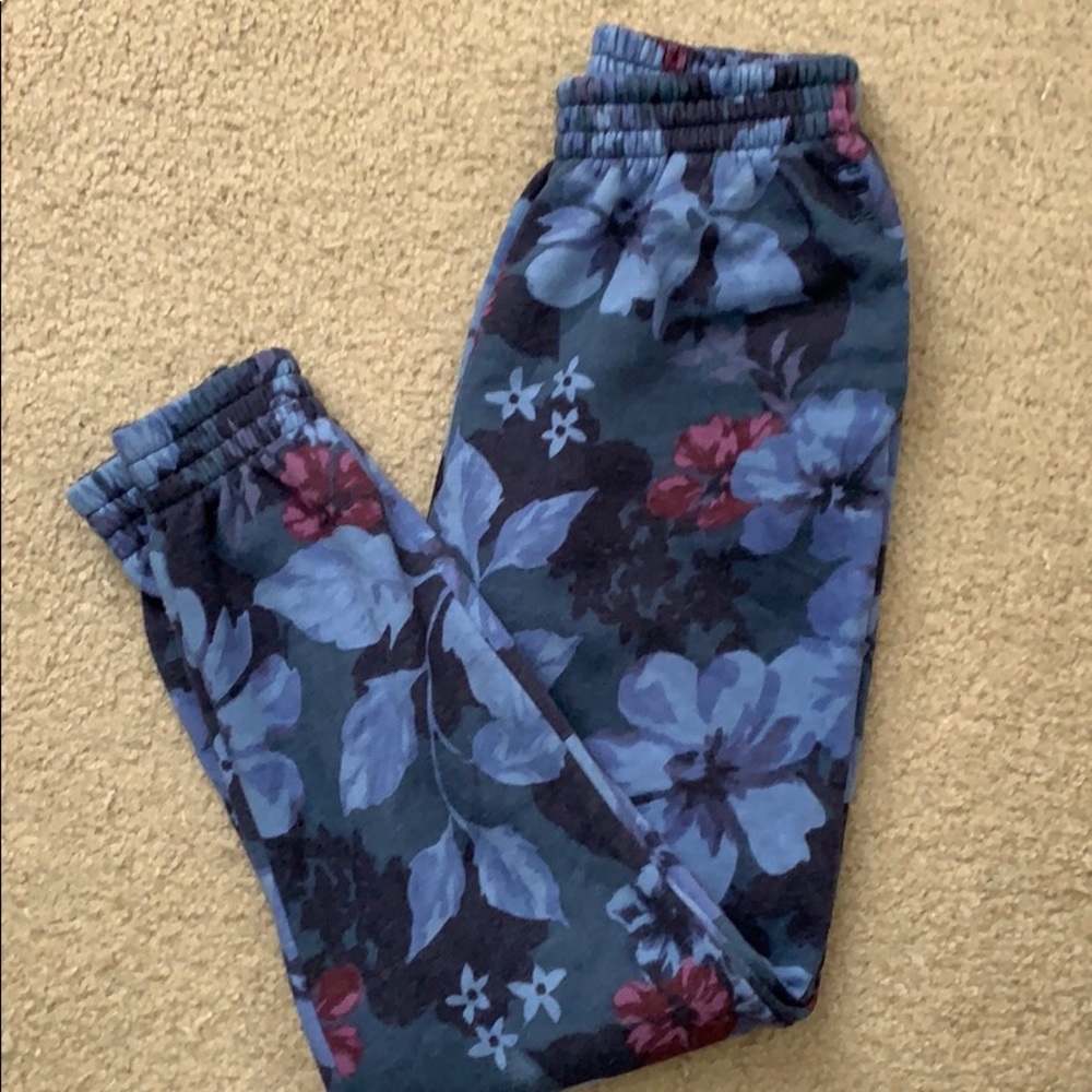 Victoria Secret Pink XS campus jogger